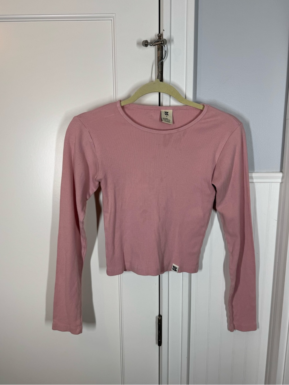 Lucy & Yak Women's Pink Ribbed Long-Sleeve Crewneck Top